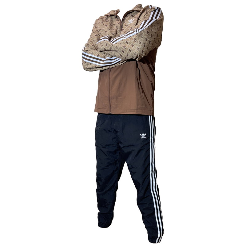 Спортивный костюм Adidas Multi Wind коричневый в магазине Випкросс | Москва